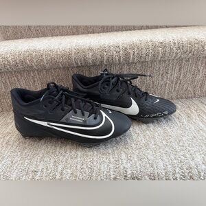Nike Vapor Edge Elite 360 2 football cleats black and white Men’s Size 9